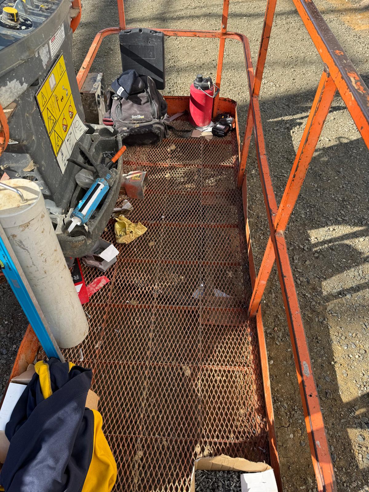 Sold - Scissor Lift - View 2